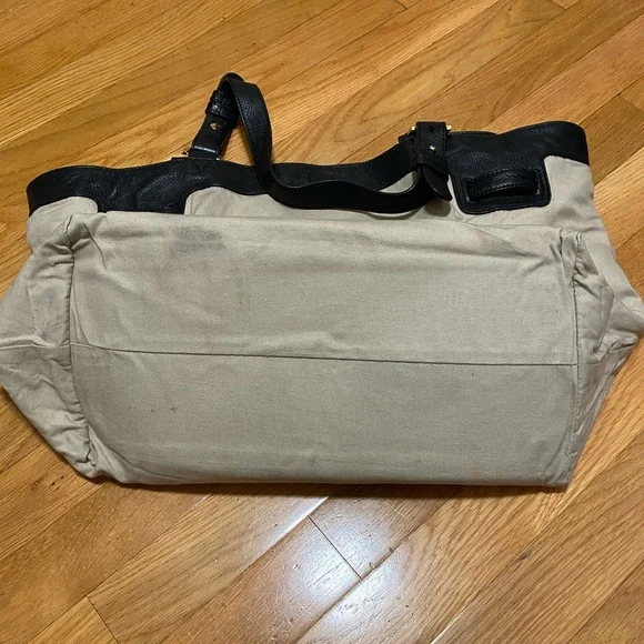 Tory Burch Amanda Tote and Wallet - Picture 5 of 8